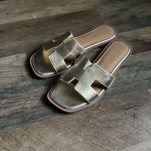 Top moda Gold Slide Sandals